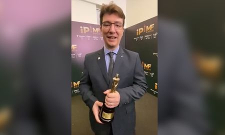 Ariel Tarico ganó su cuarto premio Martin Fierro. Ariel Tarico ganó su cuarto premio Martin Fierro.