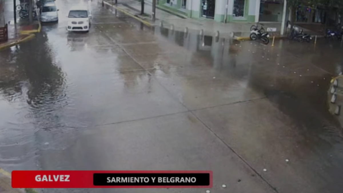 Llueve en Gálvez. Llueve en Gálvez.