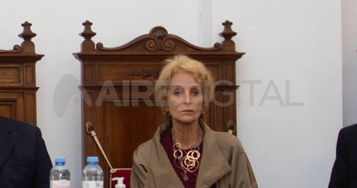 Rubén Weder, exfiscal de Estado durante el gobierno de Perotti, jurará como miembro de la Corte cuando se haga efectiva la renuncia de la jueza María Angélica Gastaldi. Rubén Weder, exfiscal de Estado durante el gobierno de Perotti, jurará como miembro de la Corte cuando se haga efectiva la renuncia de la jueza María Angélica Gastaldi.