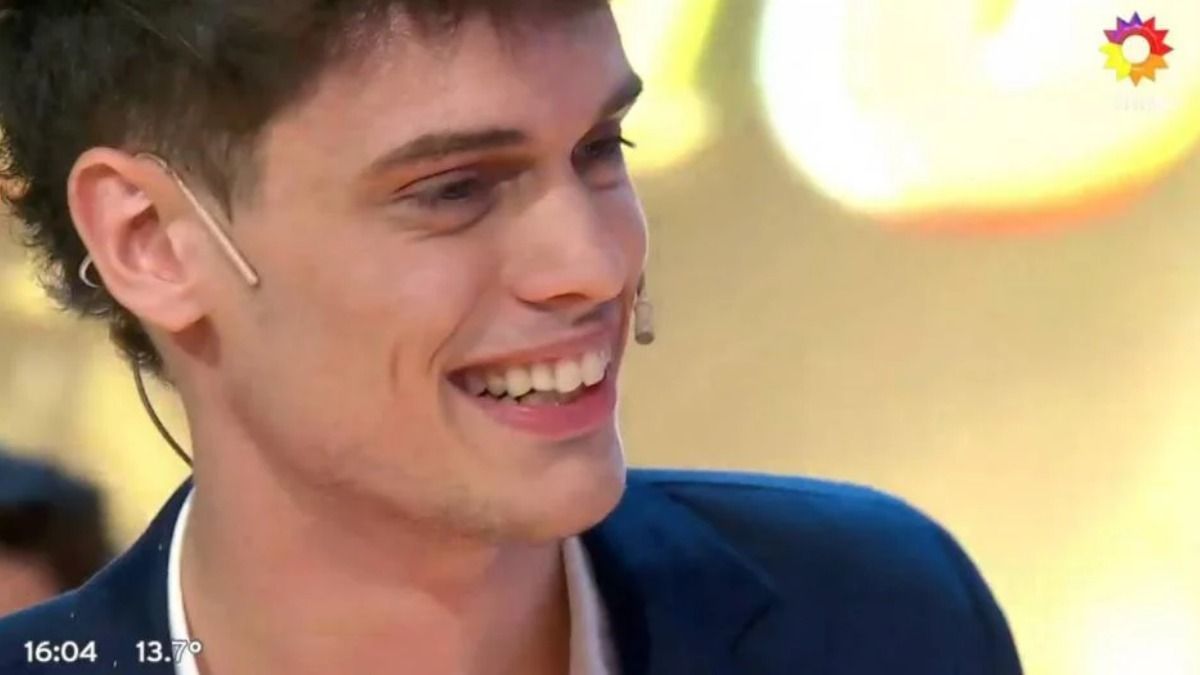 Federico tiene 19 años