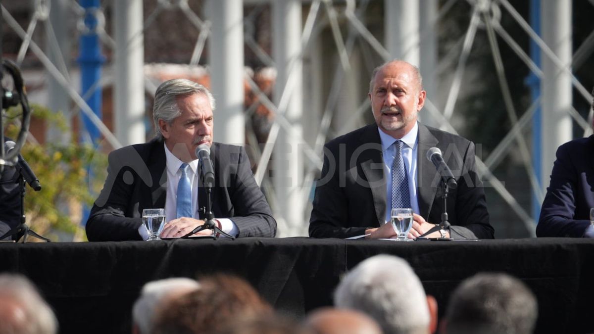 Fernández y Perotti encabezarán un acto de entrega de viviendas en Santa Fe. Fernández y Perotti encabezarán un acto de entrega de viviendas en Santa Fe.