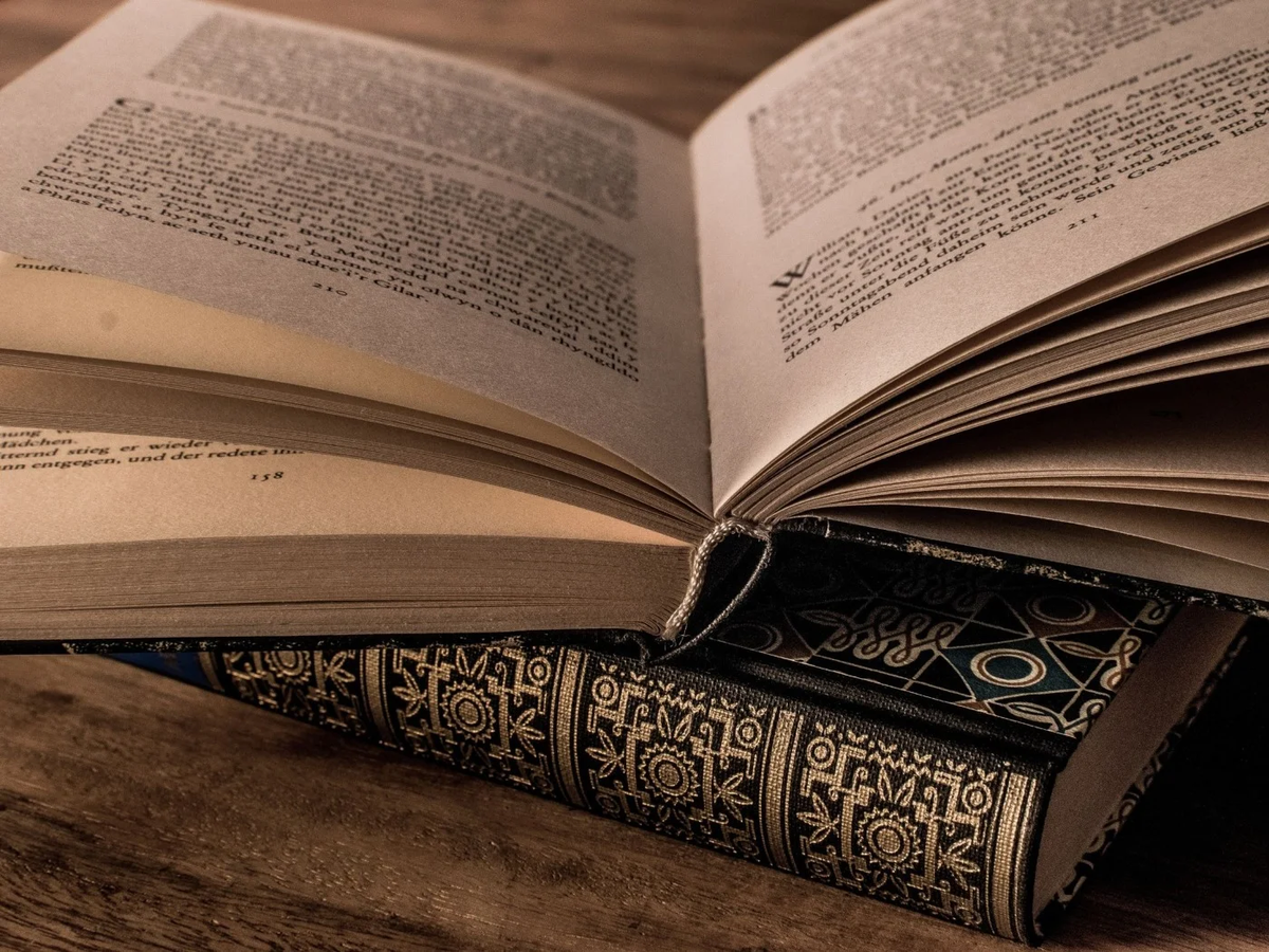Cada 23 de abril se conmemora el Día Internacional del Libro. Cada 23 de abril se conmemora el Día Internacional del Libro.