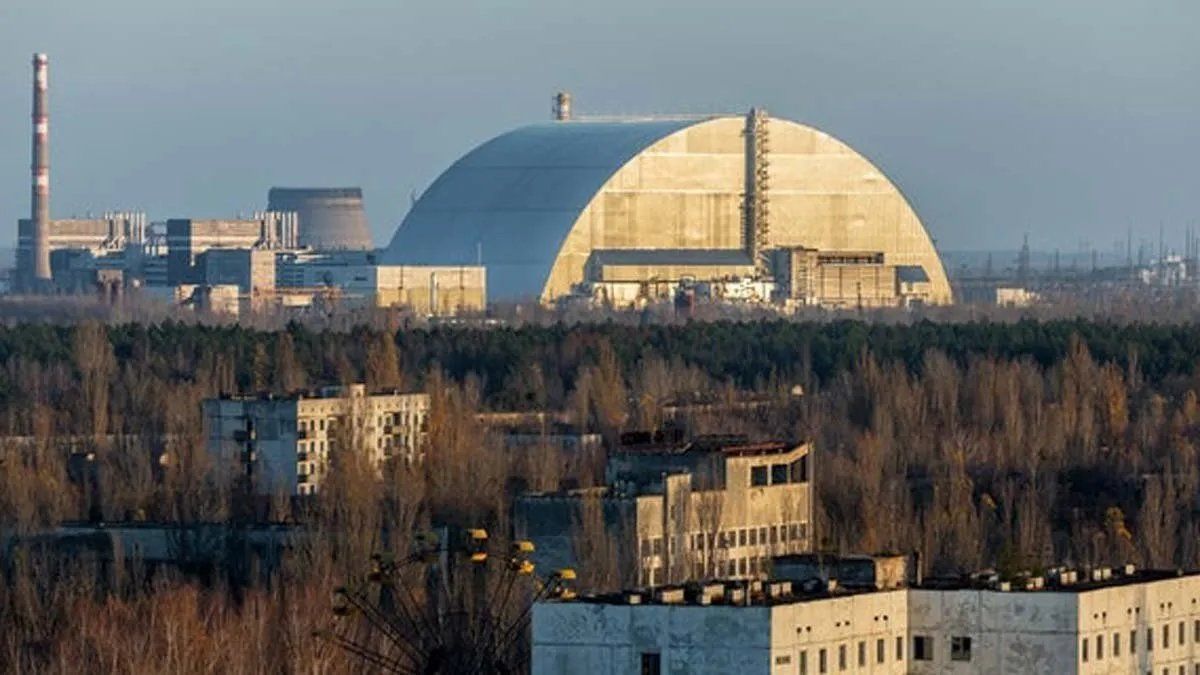 Las tropas rusas habían comenzado su salida de la central, situada unos 100 kilómetros al norte de la capital Kiev.