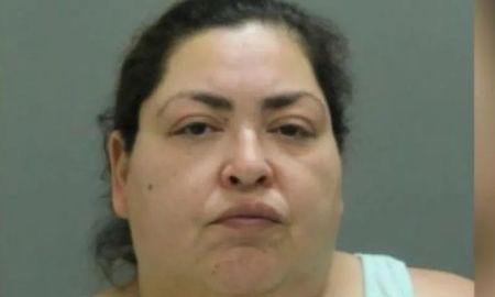 ¿Quién es la mujer que mató a una embarazada y le extirpó al bebé para criarlo?