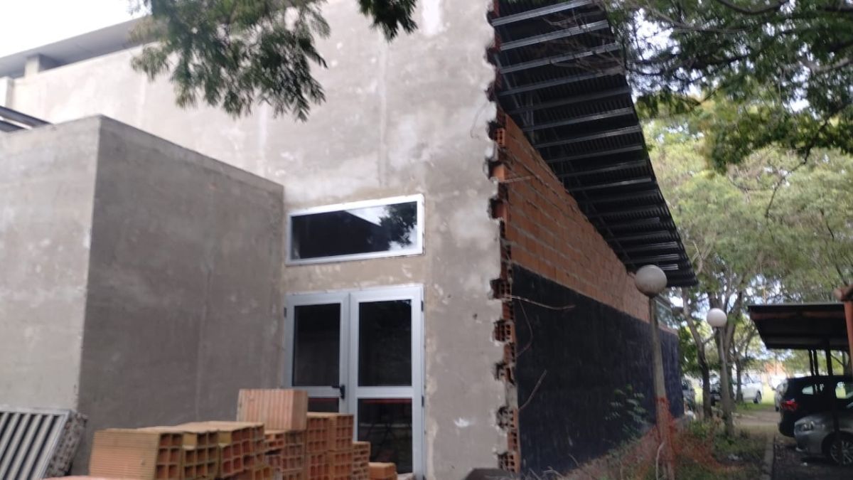 La obra del Centro de Rehabilitación Acuática tiene un 70% de avance pero está frenada desde 2024.