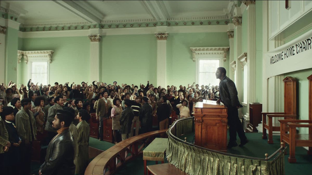 Fred Hampton fue un carismático activista y revolucionario socialista estadounidense.