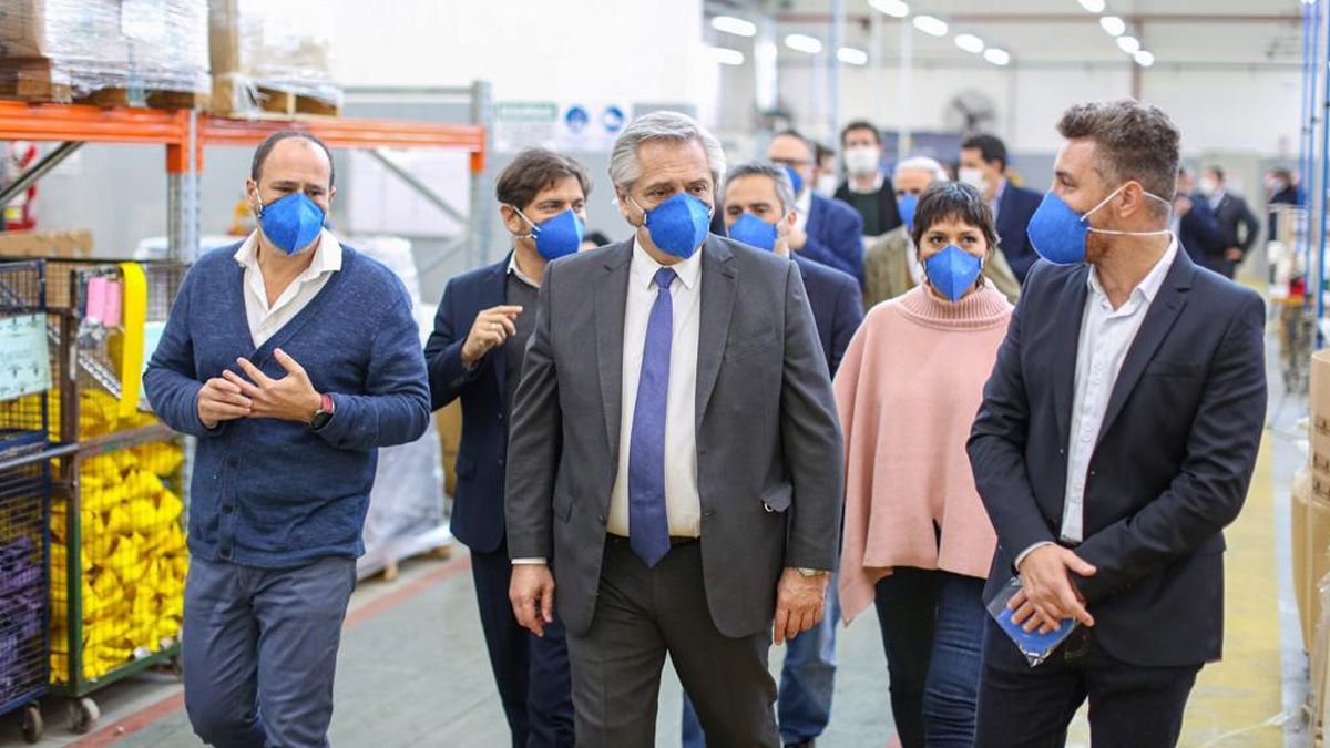&nbsp;Fern&aacute;ndez&nbsp;junto a Kicillof recorrieron la planta Delta Plus