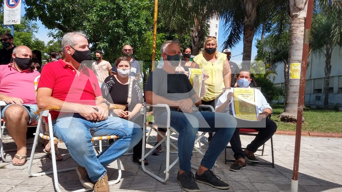 Hace 9 meses que el sector de salones de eventos y peloteros no trabaja por la pandemia.