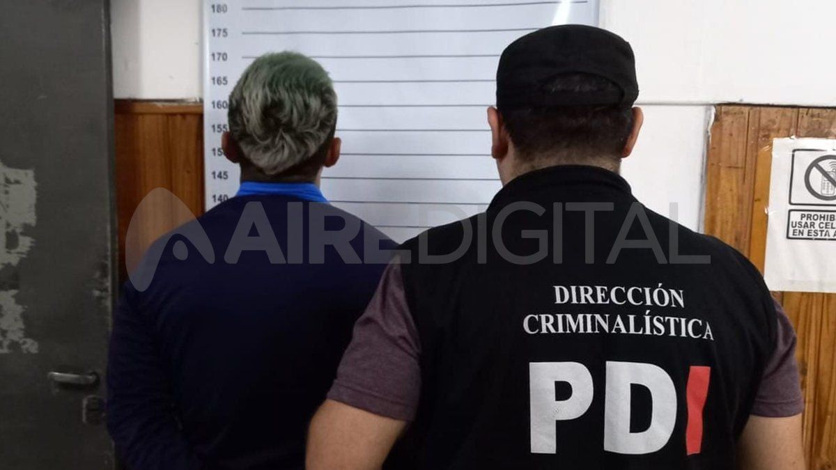 Detenido. El prófugo fue identificado por la policía y luego puesto a disposición de la PDI y Justicia.&nbsp;