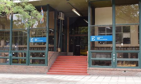 Fachada del Ministerio de Salud de Entre Ríos Fachada del Ministerio de Salud de Entre Ríos