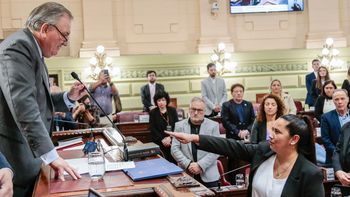Convención completa: Verónica Colombo asumió en reemplazo de Locomotora Oliveras