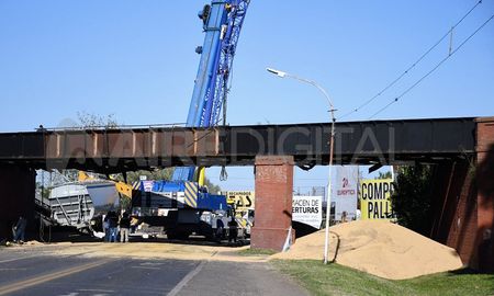 Una formación de Trenes Argentinos descarriló el fin de semana, pero no hubo heridos. Se investiga. Una formación de Trenes Argentinos descarriló el fin de semana, pero no hubo heridos. Se investiga.