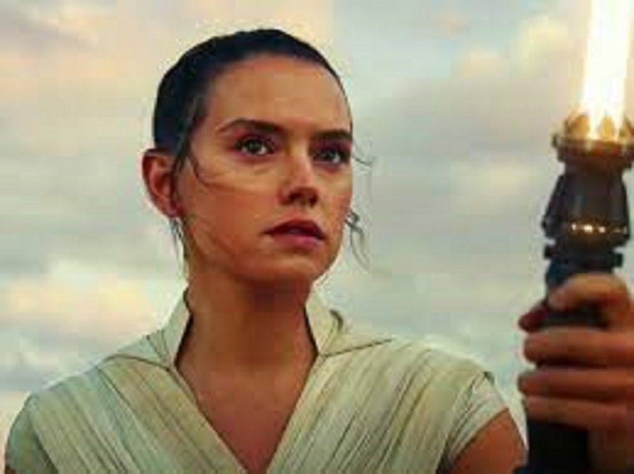Daisy Ridley contó si protagonizará o no Spider-Woman.