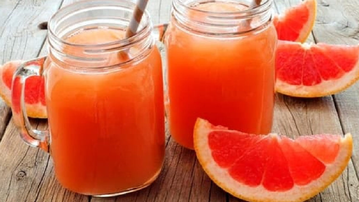 Cuáles son los beneficios del jugo de pomelo