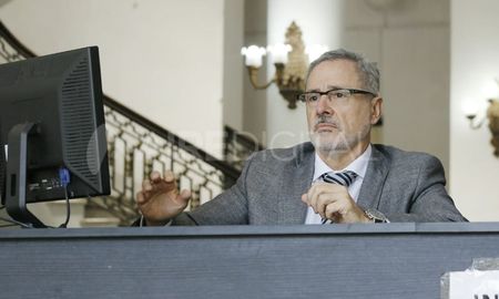 ¿Cuál fue el gesto que realizó el funcionario provincial? ¿Cuál fue el gesto que realizó el funcionario provincial?