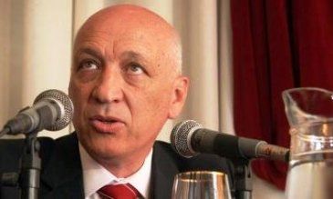 Bonfatti sobre declaraciones de Farías: “No entro en ninguna de esas pavadas”