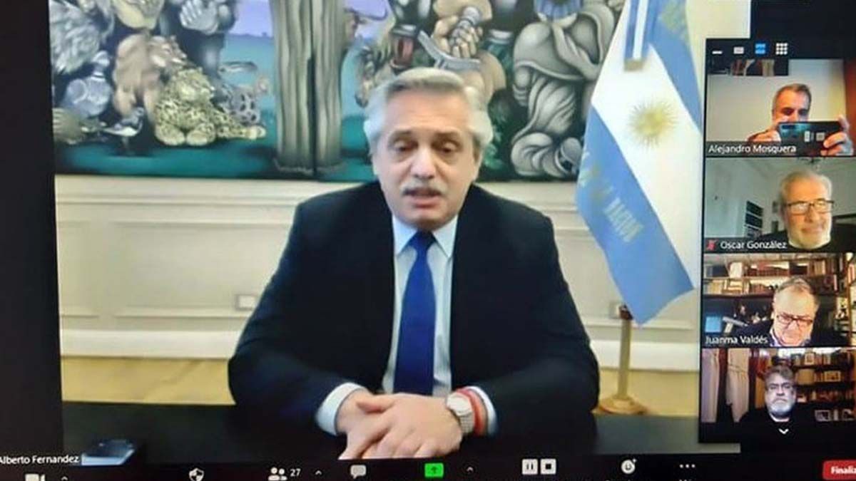 El presidente Alberto Fernández afirmó que le gustaría que los argentinos puedan poner en la balanza qué era más importante: si preservar sus puestos de trabajo o poder comprar 200 dólares por mes.