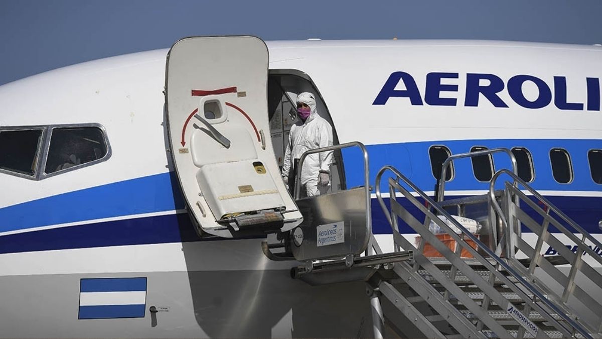 Sólo podrán viajar aquellos pasajeros considerados esenciales.