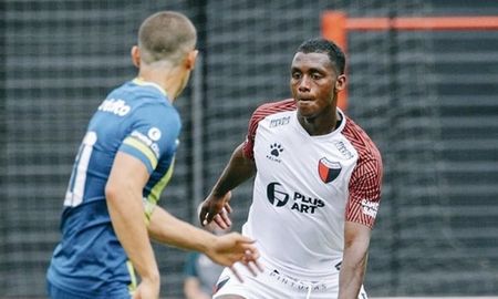 Colón extendió el préstamo de Yeiler Goez hasta finales de 2021. Colón extendió el préstamo de Yeiler Goez hasta finales de 2021.