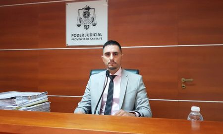 El juez Santiago Banegas, en el estrado judicial de Reconquista. El juez Santiago Banegas, en el estrado judicial de Reconquista.