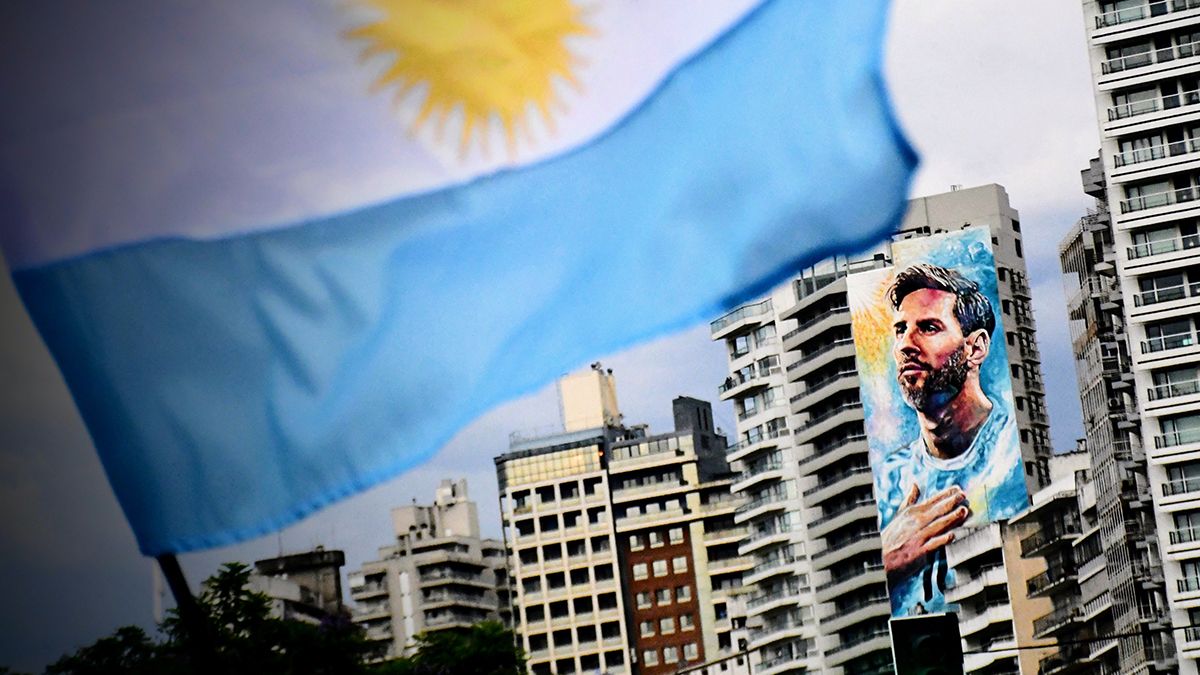 Los muralistas agradecieron a la Municipalidad de Rosario, por el apoyo. A Alba Pinturería y al grupo Prialis.