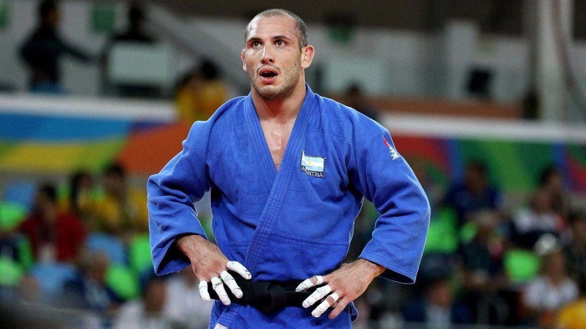 Emmanuel Lucenti perdió a los 28 segundos de su primer combate en Tokio 2020 y no pudo ocultar su bronca por el resultado.