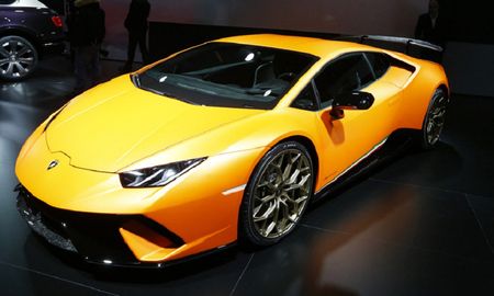 video: un fotografo fue contratado por lamborghini, llego la cuarentena y el artista posteo algo alucinante video: un fotografo fue contratado por lamborghini, llego la cuarentena y el artista posteo algo alucinante