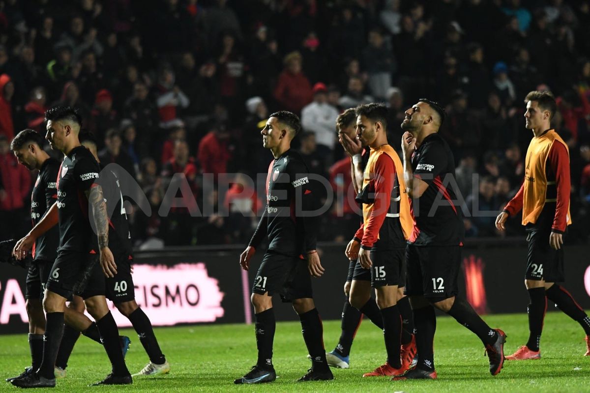 Club Atlético Colón perdió con Talleres y quedó eliminado de la Copa Conmebol Libertadores.