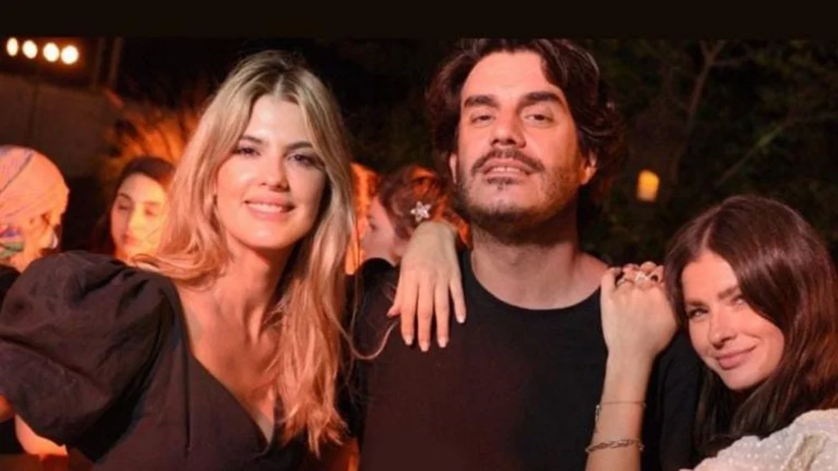 Mery del Cerro y la China Suárez en la fiesta de despedida de Lali Espósito.