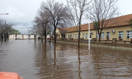 La localidad de María Teresa, en el departamento General López, fue una de las m{as afectadas por las últimas lluvias que golpearon a la provincia de Santa Fe.