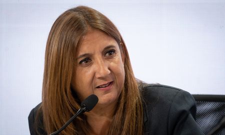 La intendente Daniela Qüesta presentó la aplicación Santo Tomé en Acción, la app que busca agilizar los trámites de los santotomesinos. La intendente Daniela Qüesta presentó la aplicación Santo Tomé en Acción, la app que busca agilizar los trámites de los santotomesinos.
