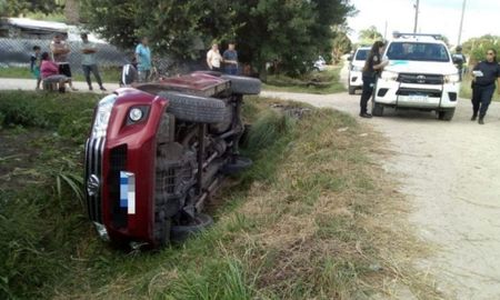 Mar del Plata: estaba alcoholizado y puso a su hijo a manejar. Tuvieron un accidente. Mar del Plata: estaba alcoholizado y puso a su hijo a manejar. Tuvieron un accidente.