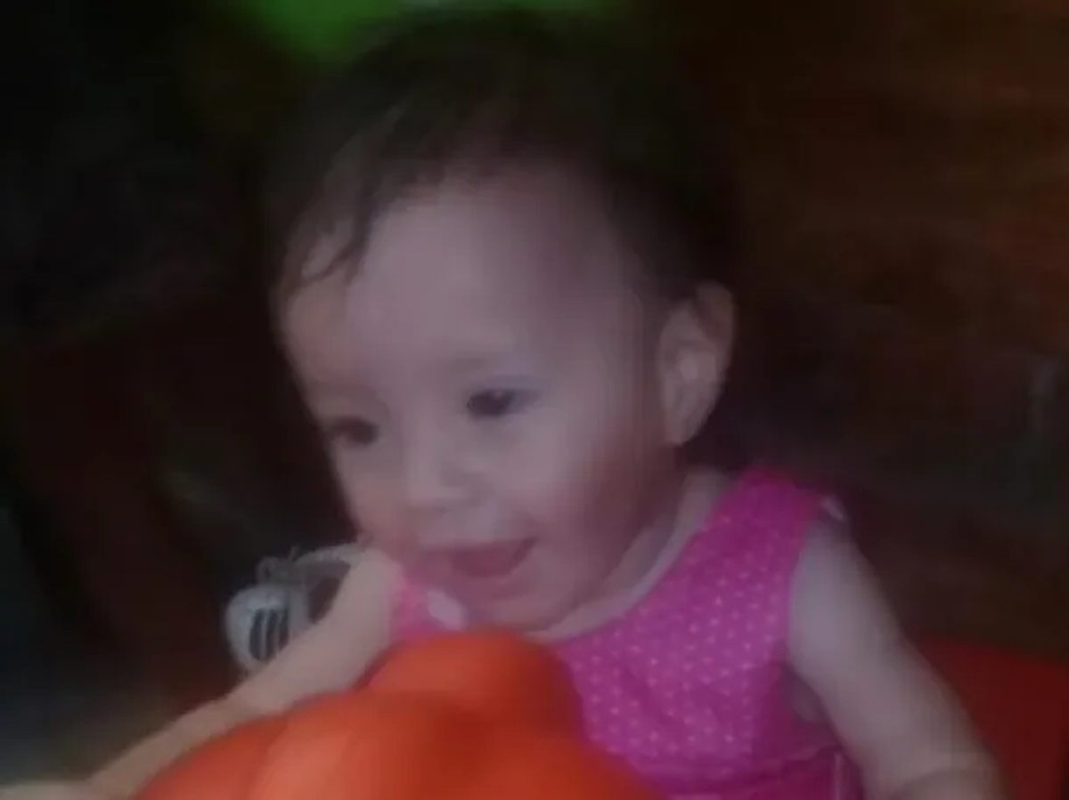 Milena tenía dos años de edad y según la madre, la menor se habría caído de la cama.