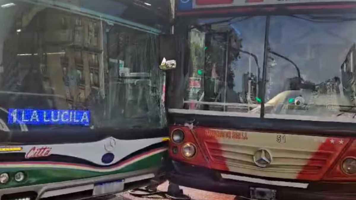 Un fuerte accidente entre dos colectivos en Buenos Aires dejó 26 personas heridas.