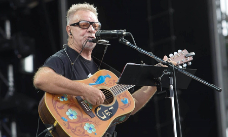 leon gieco presento el adelanto de su proximo disco leon gieco presento el adelanto de su proximo disco
