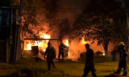 Se incendió la casa de un dealer en Salta y los vecinos hicieron una fuerte denuncia: Todo el barrio quedó drogado. Foto ilustrativa. Se incendió la casa de un dealer en Salta y los vecinos hicieron una fuerte denuncia: Todo el barrio quedó drogado. Foto ilustrativa.