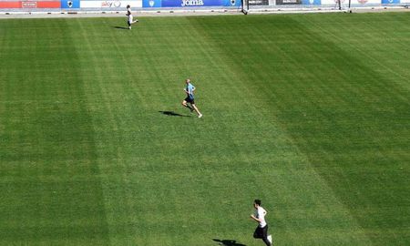 Este lunes, los clubes de Primera División más Tigre vuelven a los entrenamientos tras el receso obligado por la pandemia de coronavirus. Este lunes, los clubes de Primera División más Tigre vuelven a los entrenamientos tras el receso obligado por la pandemia de coronavirus.