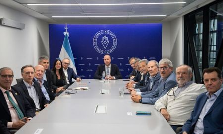 Avanza el procesode licitacion de la Hidrovía. Se evaluaron las ofertas de la etapa 1. Avanza el procesode licitacion de la Hidrovía. Se evaluaron las ofertas de la etapa 1.
