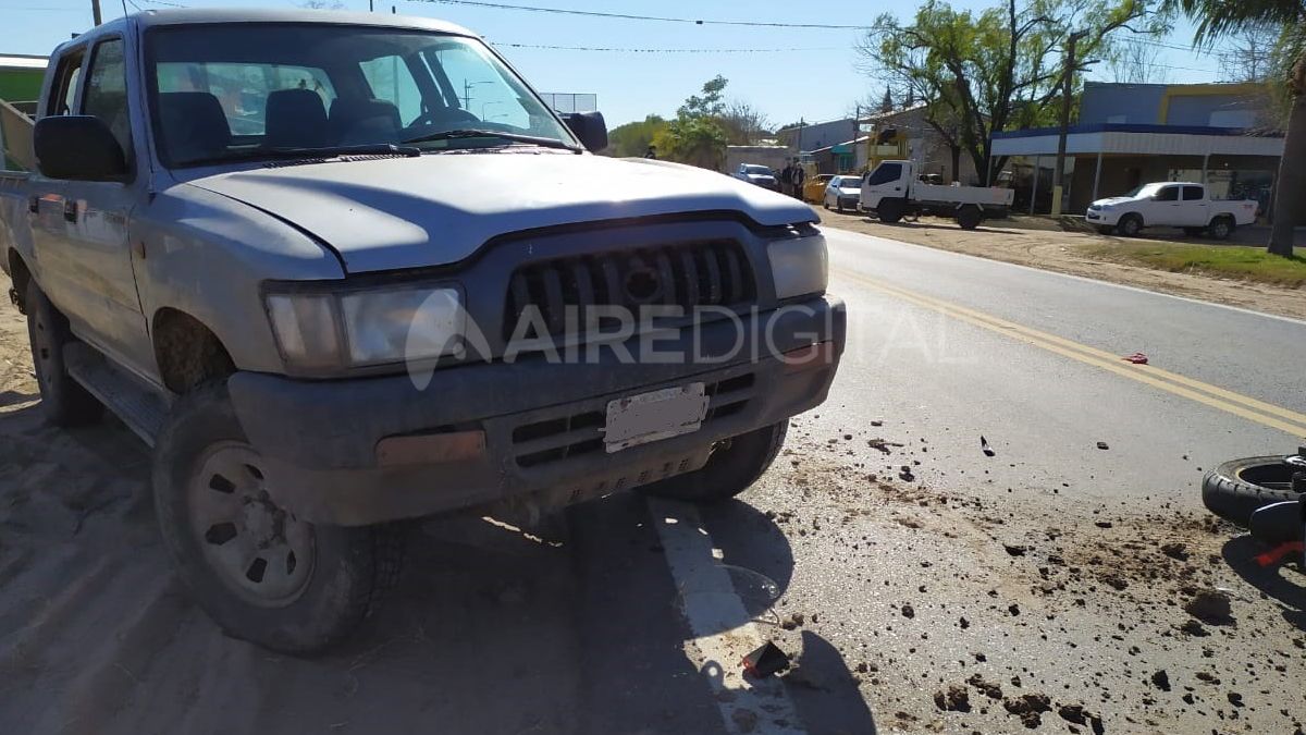 Una camioneta chocó con una moto y falleció un hombre de 40 años.