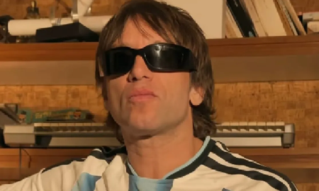 Joaquín Levinton sorprendió con un tema de Oasis. Joaquín Levinton sorprendió con un tema de Oasis.