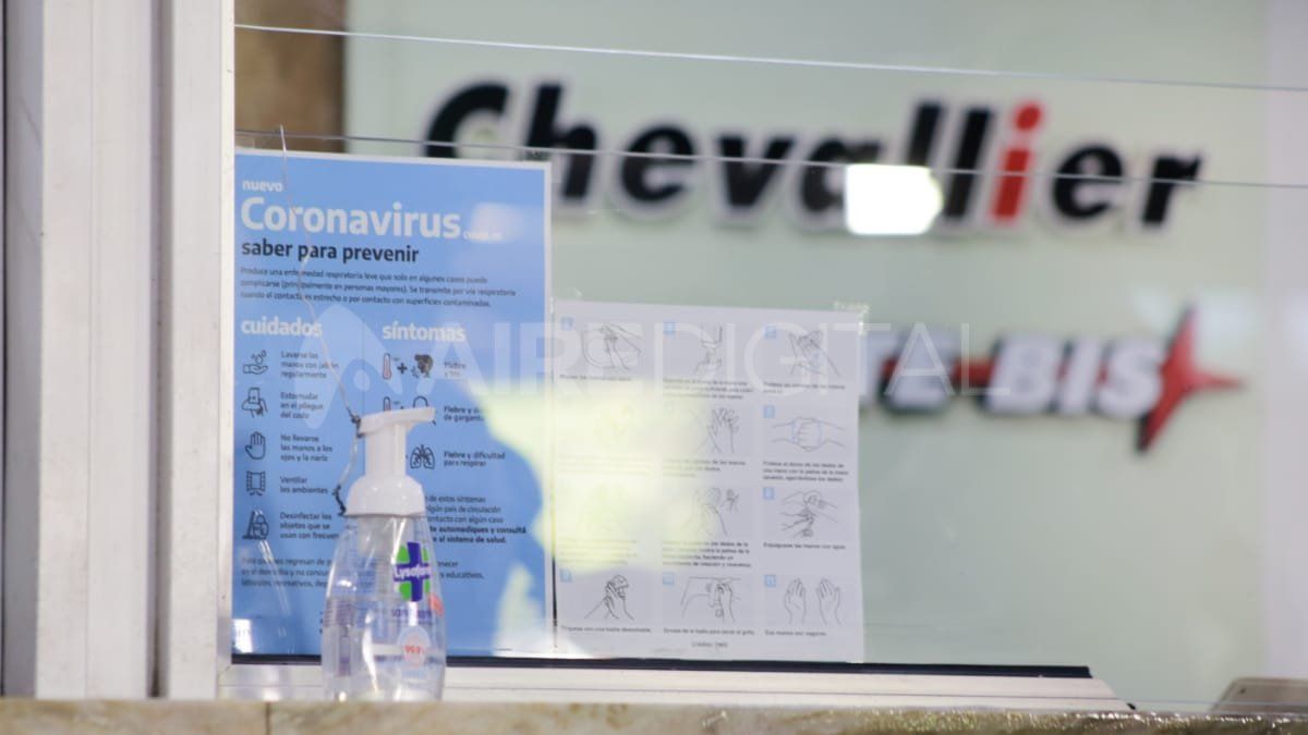 Se trata de la primera vez en la historia de la capital provincial que la terminal de colectivos debe cerrar sus puertas para impedir ingresos.