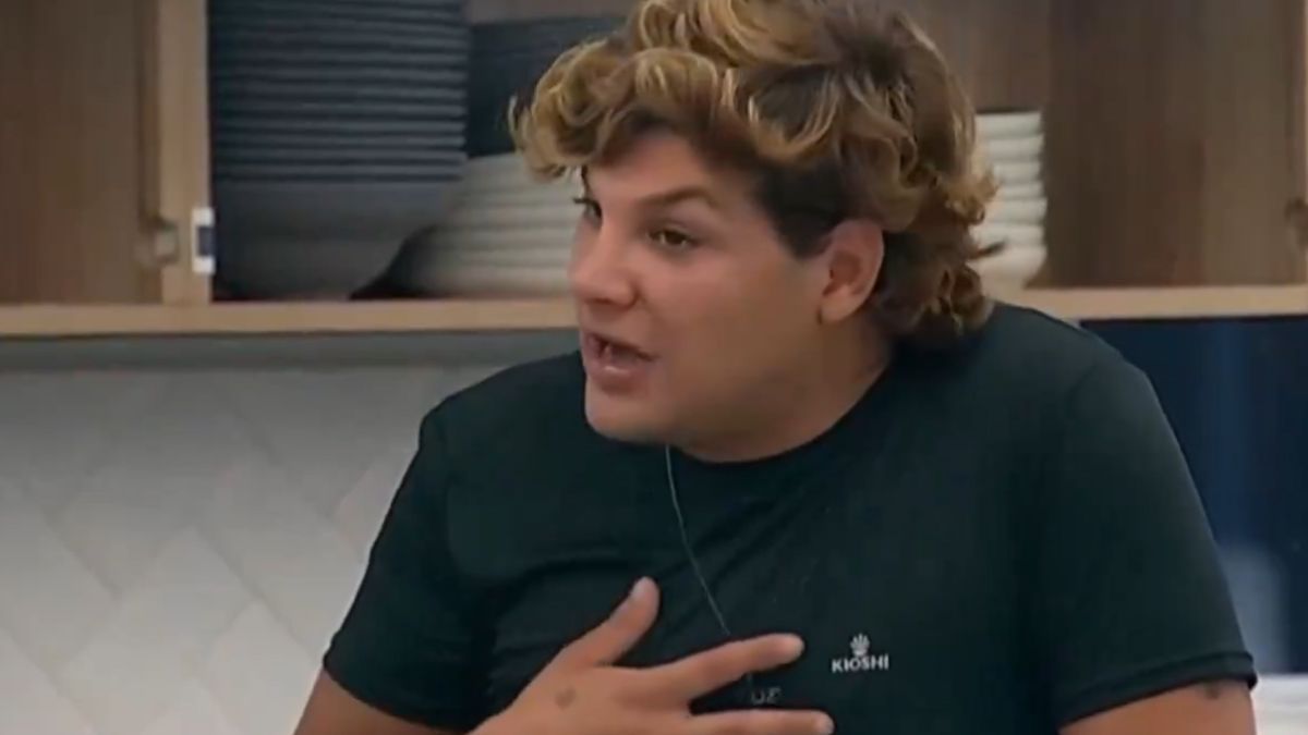 Emmanuel Vich no aguanta más los comentarios de Catalina Gorostidi en Gran Hermano. Emmanuel Vich no aguanta más los comentarios de Catalina Gorostidi en Gran Hermano.