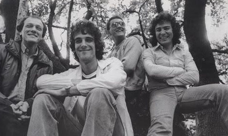 Emilio del Guercio, Luis Alberto Spinetta, Edelmiro Molinari y Rodolfo García. La formación de Almendra, una de las bandas fundacionales del rock argentino. Emilio del Guercio, Luis Alberto Spinetta, Edelmiro Molinari y Rodolfo García. La formación de Almendra, una de las bandas fundacionales del rock argentino.