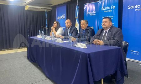 Este viernes por la tarde, en la sede de UPCN, se llevó a cabo el acto por los 80 años de la Caja de Pensiones sociales Ley 5110. Este viernes por la tarde, en la sede de UPCN, se llevó a cabo el acto por los 80 años de la Caja de Pensiones sociales Ley 5110.