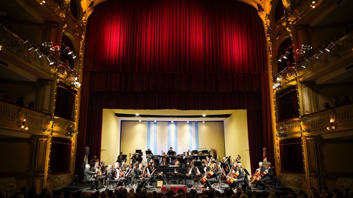 El director del organismo, Silvio Viegas, destacó el valor de las fechas patrias y del apoyo del gobierno a la cultura. El director del organismo, Silvio Viegas, destacó el valor de las fechas patrias y del apoyo del gobierno a la cultura. 