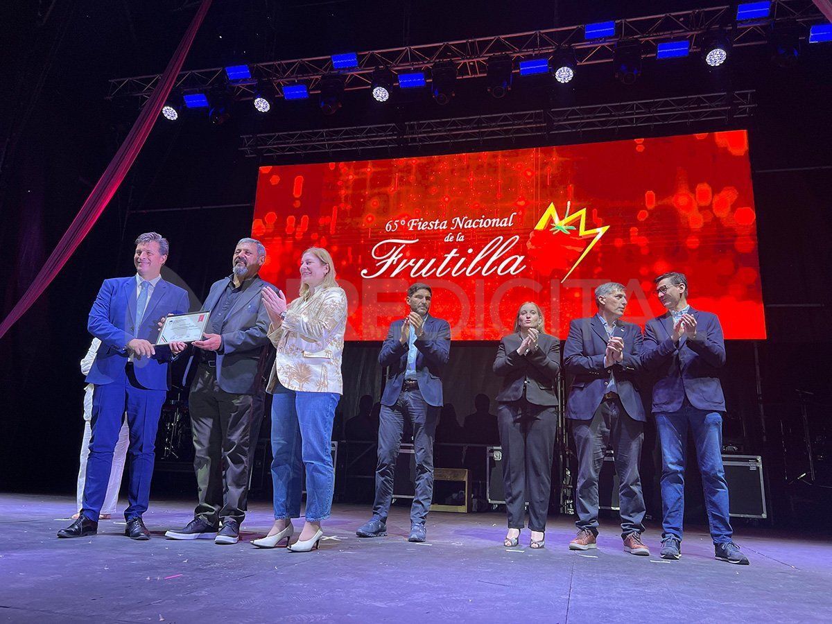 Autoridades provinciales presentes en la 65° edición de la Fiesta Nacional de la Frutilla. Autoridades provinciales presentes en la 65° edición de la Fiesta Nacional de la Frutilla.