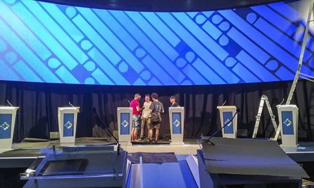 La Cámara Nacional Electoral realizó el sorteo de ubicaciones y orden de participación para el debate presidencial 2023. La Cámara Nacional Electoral realizó el sorteo de ubicaciones y orden de participación para el debate presidencial 2023.