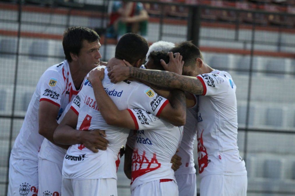 El Globo logró su primera victoria en el torneo.