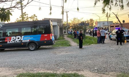 La Policía de Investigaciones trabajó en el lugar del accidente. La Policía de Investigaciones trabajó en el lugar del accidente.