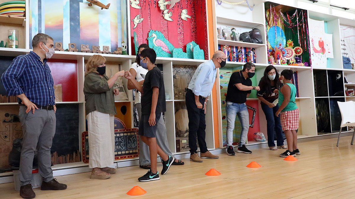 Verano Activo brinda acciones de acompañamiento socio-comunitario a cada estudiante para revincularlo con la escuela y ofrecer “puentes” durante el verano.